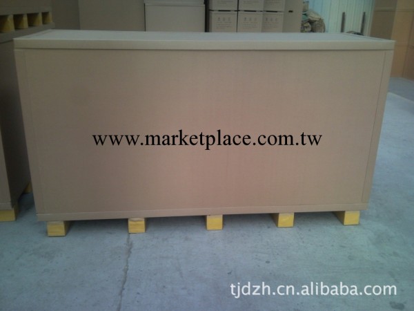 供應高強波芯復合板包裝紙箱：根據對方提供的尺寸或圖要求制作。批發・進口・工廠・代買・代購