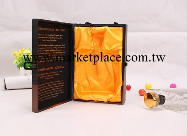 訂做精裝黃金色丁佈弧形酒品包裝盒暢銷工廠,批發,進口,代購