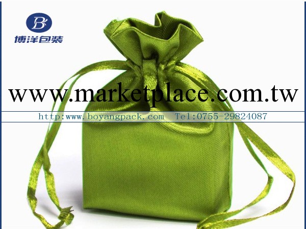 深圳廠傢供應翡綠色中間雙邊拉繩束口色丁袋 可印logo工廠,批發,進口,代購