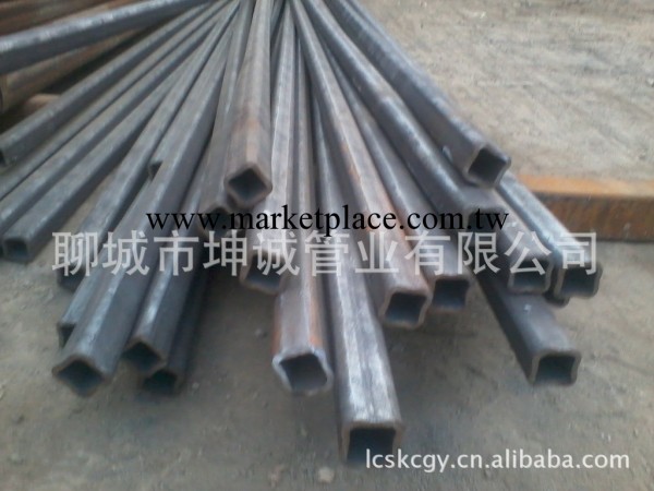 供應Q235優質異型管  現貨供應 也可定做 上海坤誠鋼材工廠,批發,進口,代購