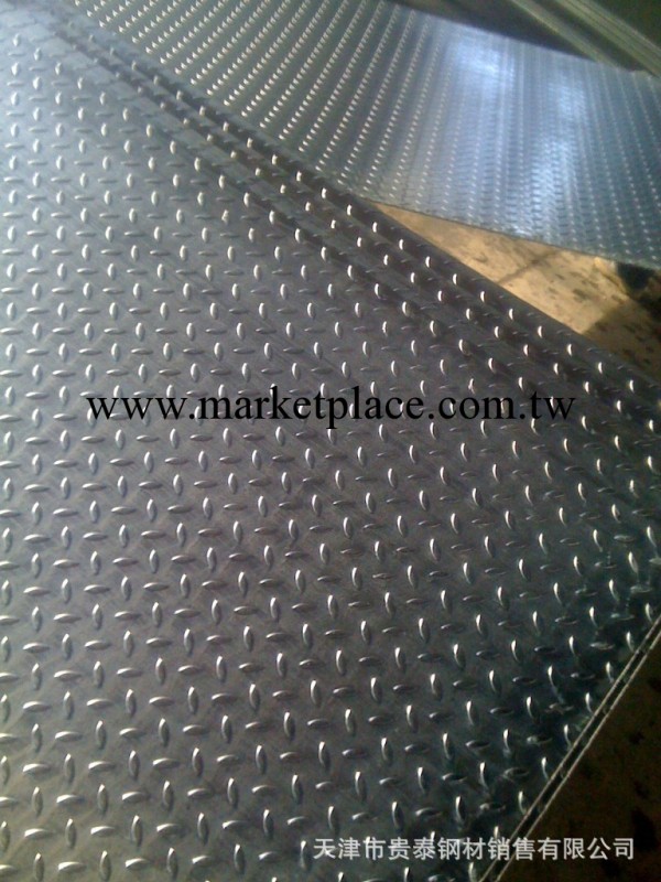 供應天津Q235材質熱浸鍍鋅花紋板工廠,批發,進口,代購