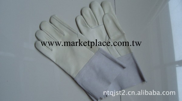 (廠傢直銷) 大量供應優質勞保手套，手套工廠,批發,進口,代購