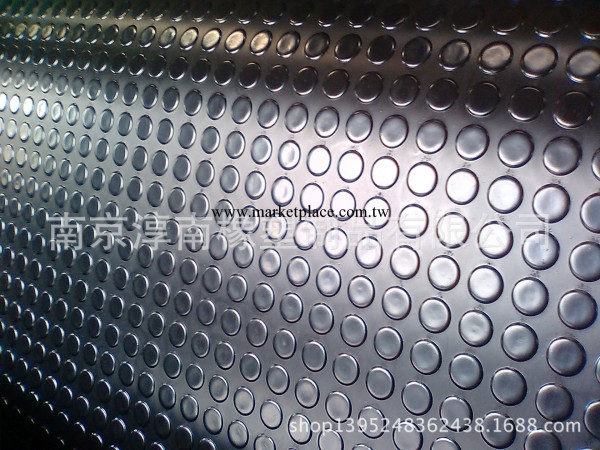 廠傢供應耐磨防滑黑色w'w橡膠板優質耐磨膠板可定制工廠,批發,進口,代購