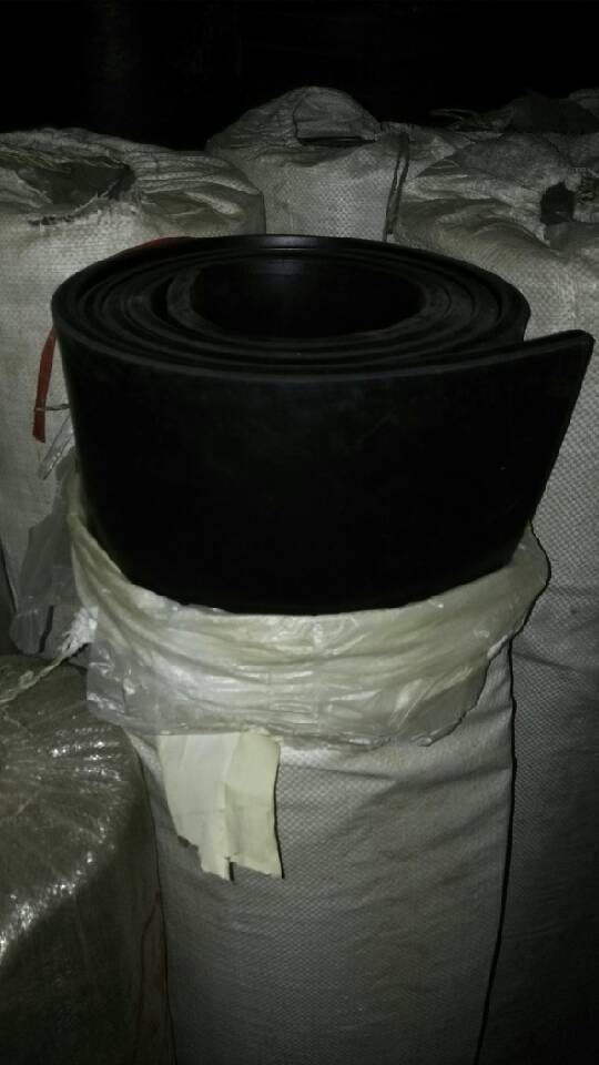 供應耐磨膠板 耐磨橡膠皮 黑色耐磨膠板  18202144668工廠,批發,進口,代購