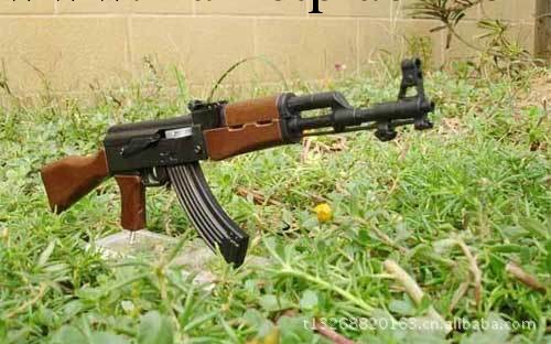 低價混批國產56式AK47木托模型、穿越火線、生日禮物、工廠,批發,進口,代購