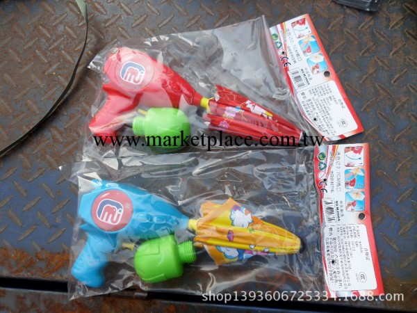 夏天玩具 可樂瓶雨傘水槍-兒童玩具-塑料水槍MJ906A 支持小額批發工廠,批發,進口,代購