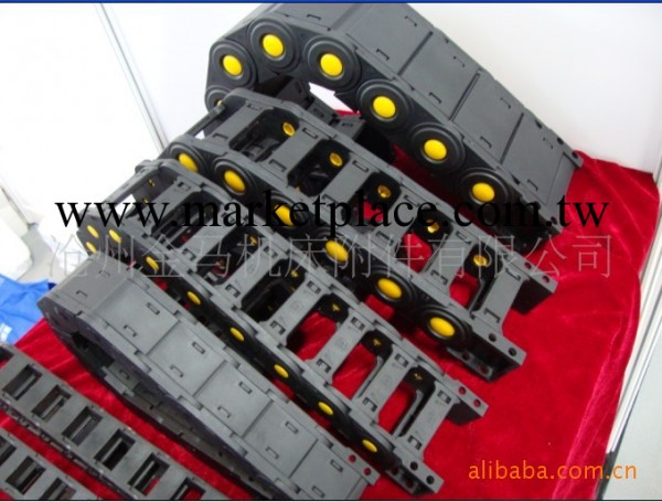 DM德瑪專業生產塑料拖鏈,鋼制拖鏈,鋼鋁拖鏈,坦克鏈批發・進口・工廠・代買・代購