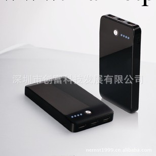 大容量移動電源10000MA 3個USB輸出可充ipad平板電腦  移動電源批工廠,批發,進口,代購