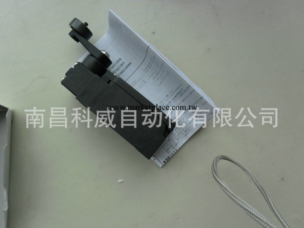 一級代理銷售歐姆龍接近傳感器E2FQ-X10D1 2M工廠,批發,進口,代購