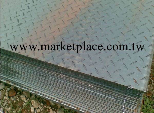 供應：扁豆型花紋板、H-Q235花紋板3.5mm、鋼結構閣樓專用花紋板工廠,批發,進口,代購