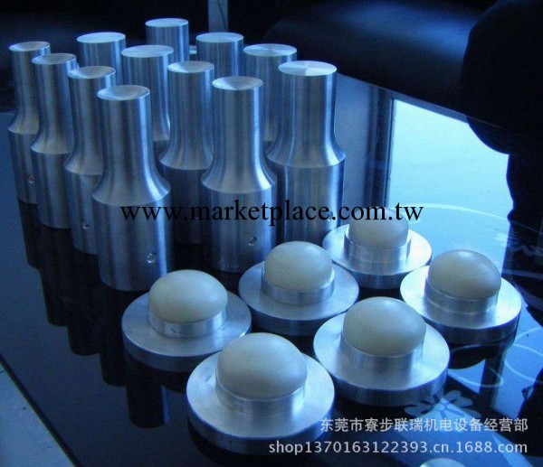 重慶汽車業塑料件超音波焊接模具重慶超音波塑料焊接設備模具工廠,批發,進口,代購