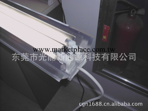 廠傢生產14W 0.6米帶鋁反光罩的替換型T5節能支架燈（3C CE認證)工廠,批發,進口,代購