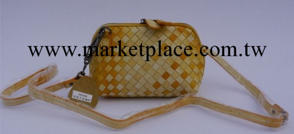 垌勝皮具廠傢直銷羊皮編織斜挎包真皮手拿包供應一手貨源一件代發工廠,批發,進口,代購