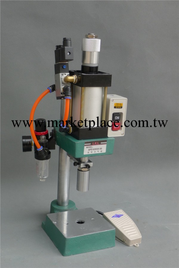 氣動小型鉚釘機 速度壓力可調 帶工作視頻批發・進口・工廠・代買・代購