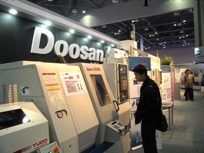 韓國鬥山DOOSAN品牌PUMA305 中型高效率數控車床工廠,批發,進口,代購