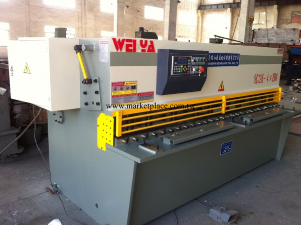 【企業集采】液壓擺式剪板機QC12Y-4*2500 數控剪板機工廠,批發,進口,代購