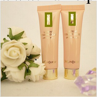 彩妝批發 小聖 超模聚焦光感防曬粉底液 spf19 p++ 10ml 2色工廠,批發,進口,代購