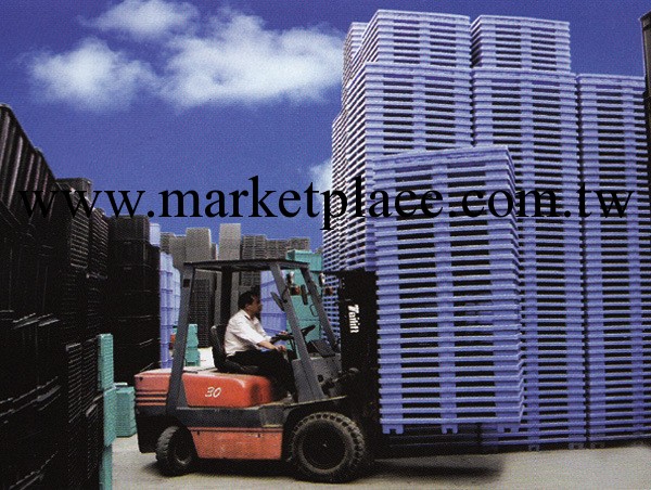 廠傢大量供應1.2米*1.0米網格九腳塑料托盤 塑膠棧板 塑膠卡板批發・進口・工廠・代買・代購