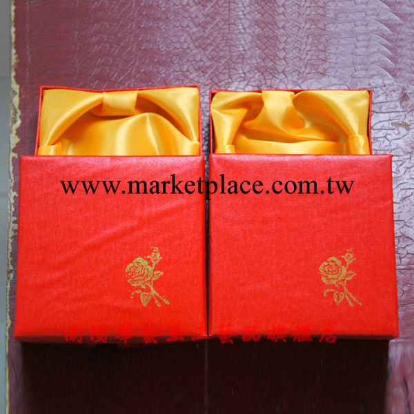 紙飾紅色促銷特價金色一枝花批零整箱走 手鐲包裝盒手鏈包裝批發工廠,批發,進口,代購