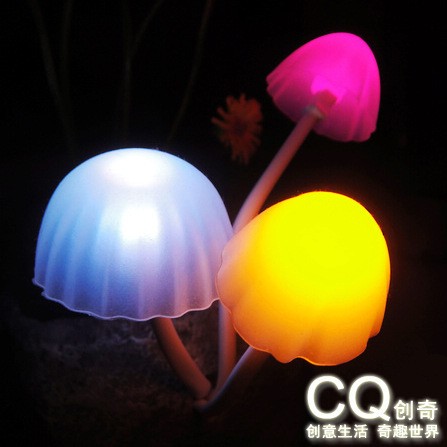 創奇 LYL 阿凡達蘑菇燈 夢幻叢林版 夜燈 創意禮物批發・進口・工廠・代買・代購