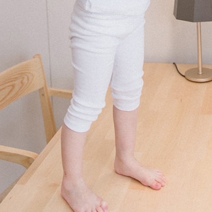 韓國進口正品童裝代購批發 2016夏女童純色彈力七分內搭褲0418工廠,批發,進口,代購