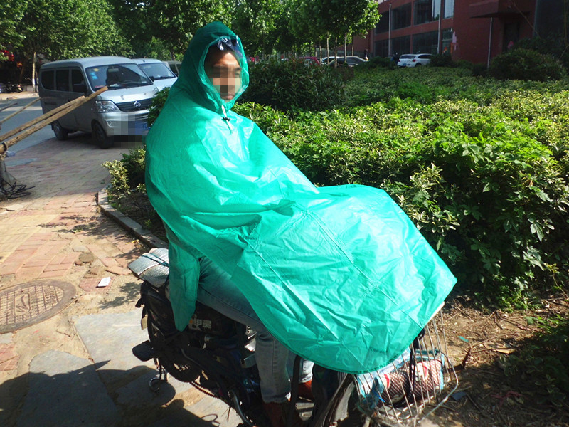 墨墨高級珠光膜時尚男女騎行連身雨衣 旅遊戶外非一次性雨披工廠,批發,進口,代購