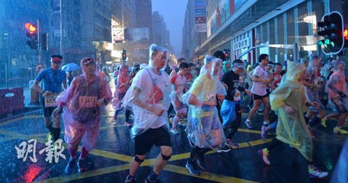 翔宇批發一次性雨衣 雨中跑步雨衣 定製PE雨衣 露天大會雨衣工廠,批發,進口,代購