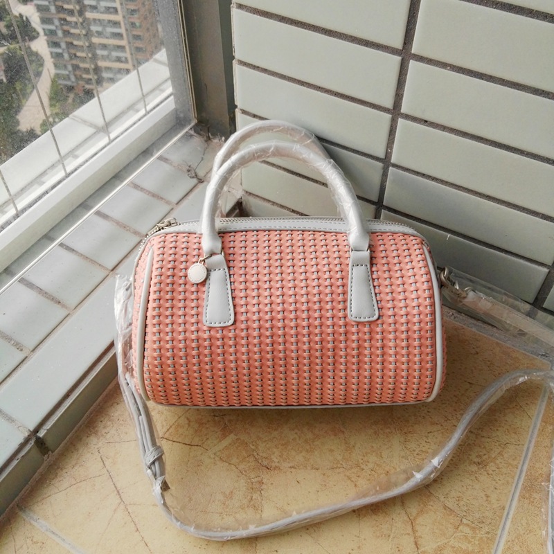 Charles&Keith 斜挎包 CK2-50680363 魚骨編織波士頓包夏手提包工廠,批發,進口,代購