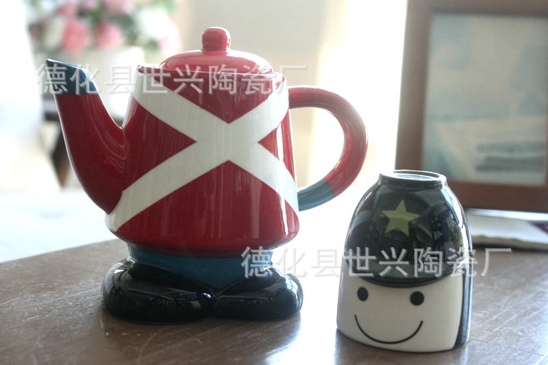 陶瓷卡通創意立體騎士造型手繪陶瓷水壺茶具配水杯配茶漏工廠,批發,進口,代購