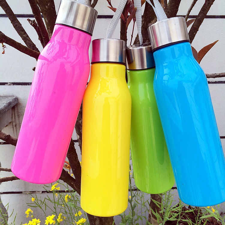 彩色塑料水杯 吊帶便攜塑料汽水瓶 運動戶外禮品塑料水瓶定製批發批發・進口・工廠・代買・代購