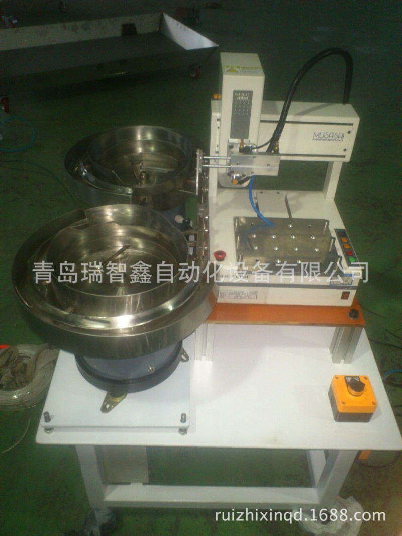 山東青島自動擺盤機 非標自動化擺盤設備 振動篩設備工廠,批發,進口,代購