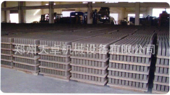 供應小型砌塊製磚機 多功能空心製磚機 水泥砌塊製磚機工廠,批發,進口,代購