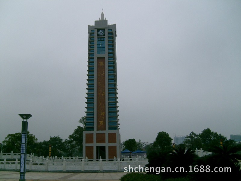 上海鐘廠專業生產塔鐘。戶外塔鐘。建築塔鐘。景觀塔鐘。批發・進口・工廠・代買・代購