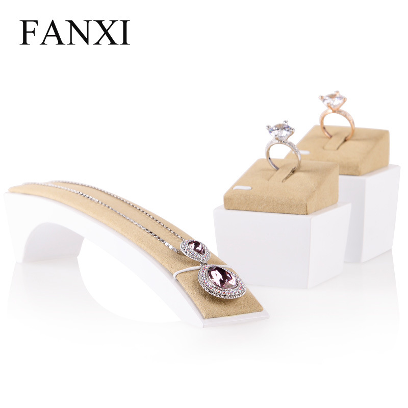 FANXI/凡西超纖皮戒指座木質珠寶首飾展示道具弧形手項鏈架工廠,批發,進口,代購