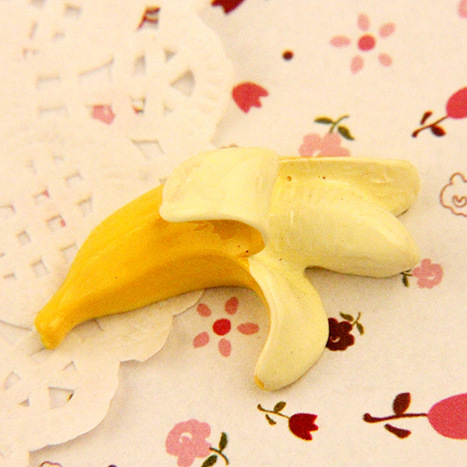 剝皮香蕉 手機美容DIY材料兒童發飾飾品樹脂蛋糕配件食玩C-DG023批發・進口・工廠・代買・代購