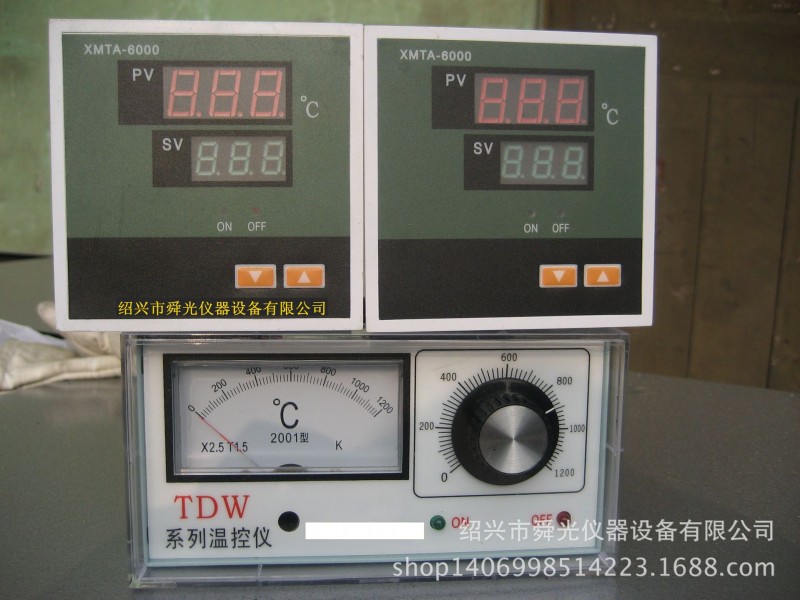 廠傢直銷供應101系列烘箱顯溫控機,溫度調節機.數顯溫控機工廠,批發,進口,代購