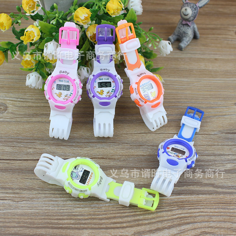 學生必備 時尚兒童電子手錶 矽膠電子表 五種顏色 兩元批發工廠,批發,進口,代購
