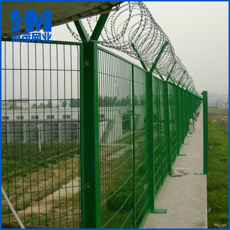 小區桃型柱護欄網 雙邊絲護欄網 低碳鋼絲圈地護欄網 被動防護網工廠,批發,進口,代購