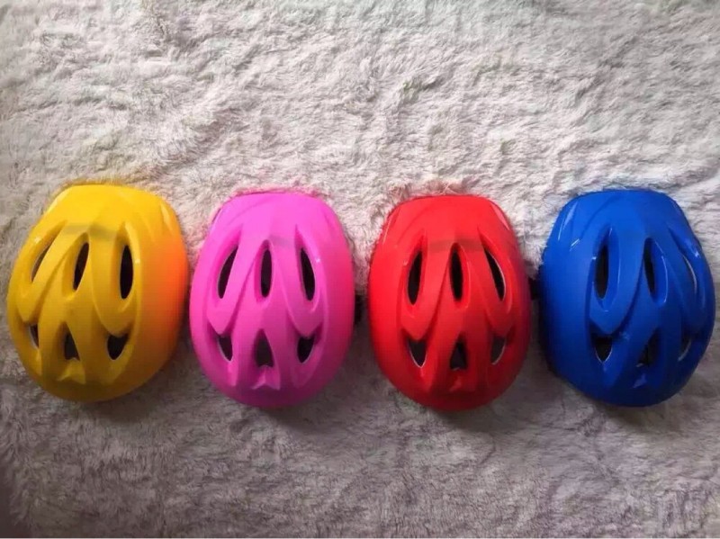 新款時尚高端兒童成人輪滑頭盔自行車安全頭盔運動護具批發・進口・工廠・代買・代購