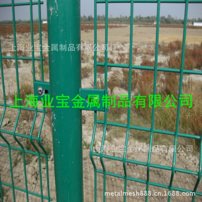 上海供應 護欄網 三角折彎護欄網 公路護欄網 廠傢直銷工廠,批發,進口,代購