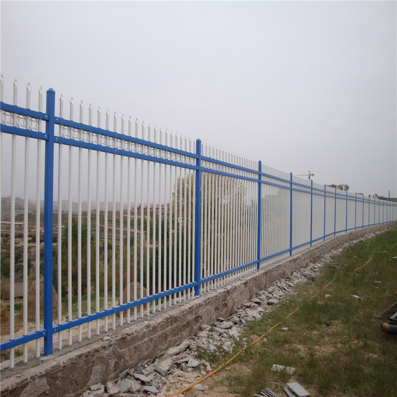 Q2750322938訂做鍍鋅管圍墻柵欄，豎桿拍尖安全護欄批發・進口・工廠・代買・代購