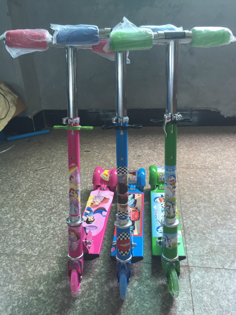 兒童滑板車 鐵 普通 閃光輪 紅藍綠工廠,批發,進口,代購