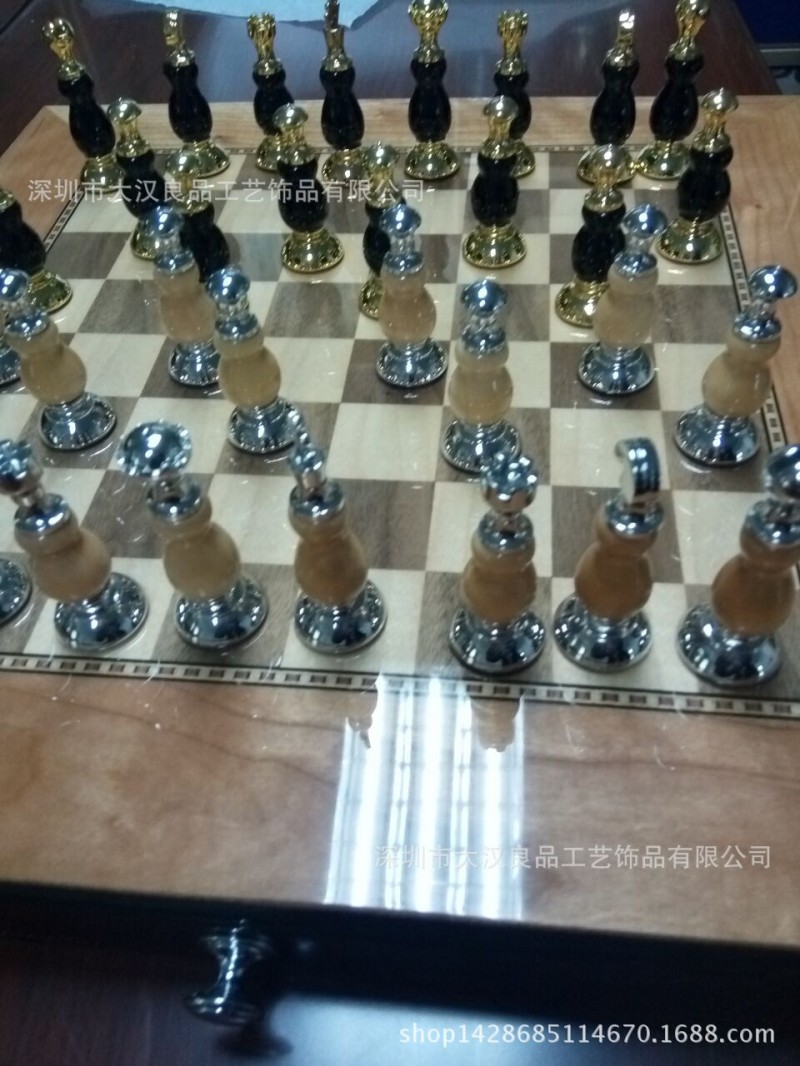 金屬高端國際象棋 雙色電鍍 高大尚加高端實木棋盤  廠傢直供工廠,批發,進口,代購