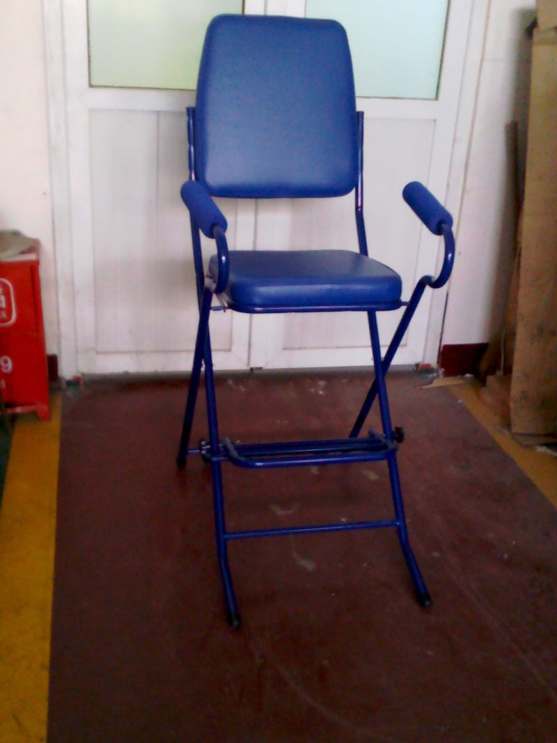 現貨銷售 田徑訓練比賽用裁判椅 藍色鐵架裁判椅批發・進口・工廠・代買・代購