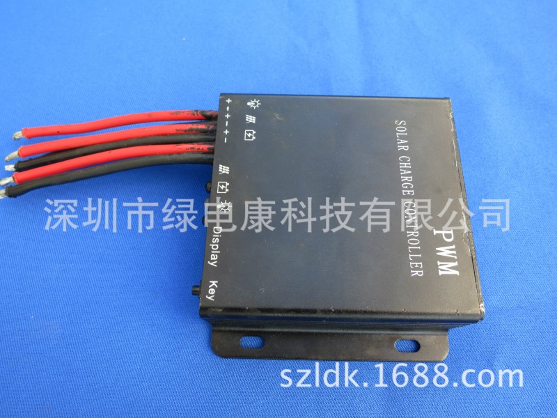 包郵防水10A太陽能控製器PWM充電傢用路燈12V/24V自動識別充電工廠,批發,進口,代購