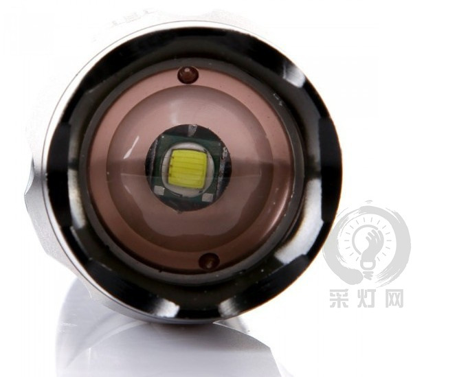 T02正品E7進口XML-T6 LED戶外騎行遠射變焦充電強光手電筒工廠,批發,進口,代購