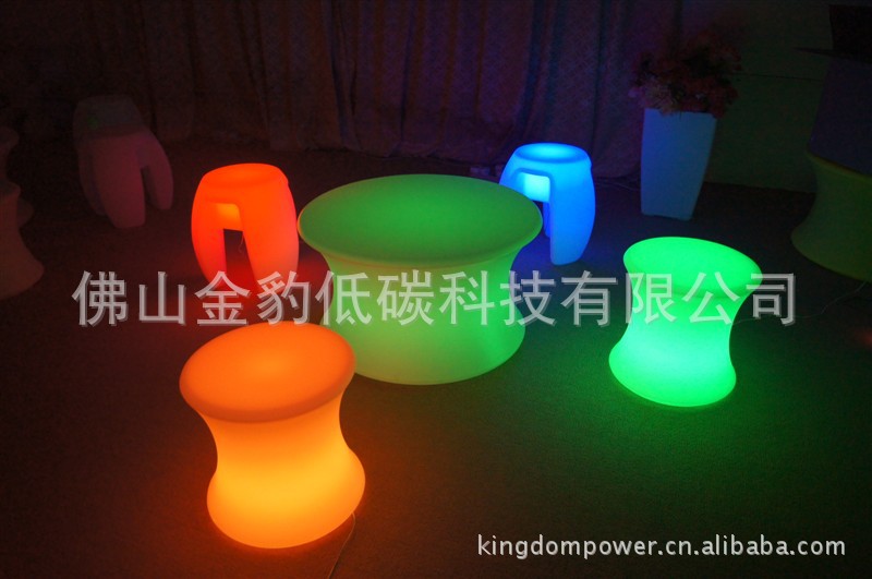 滾塑加工LED發光方凳 酒吧俱樂部LED發光傢具發光凳子批發・進口・工廠・代買・代購