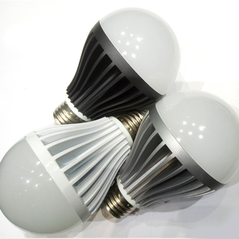 廠傢直銷 黑白壓鑄燈杯外殼E27燈頭10-15W球泡燈套件帶鋁基板工廠,批發,進口,代購