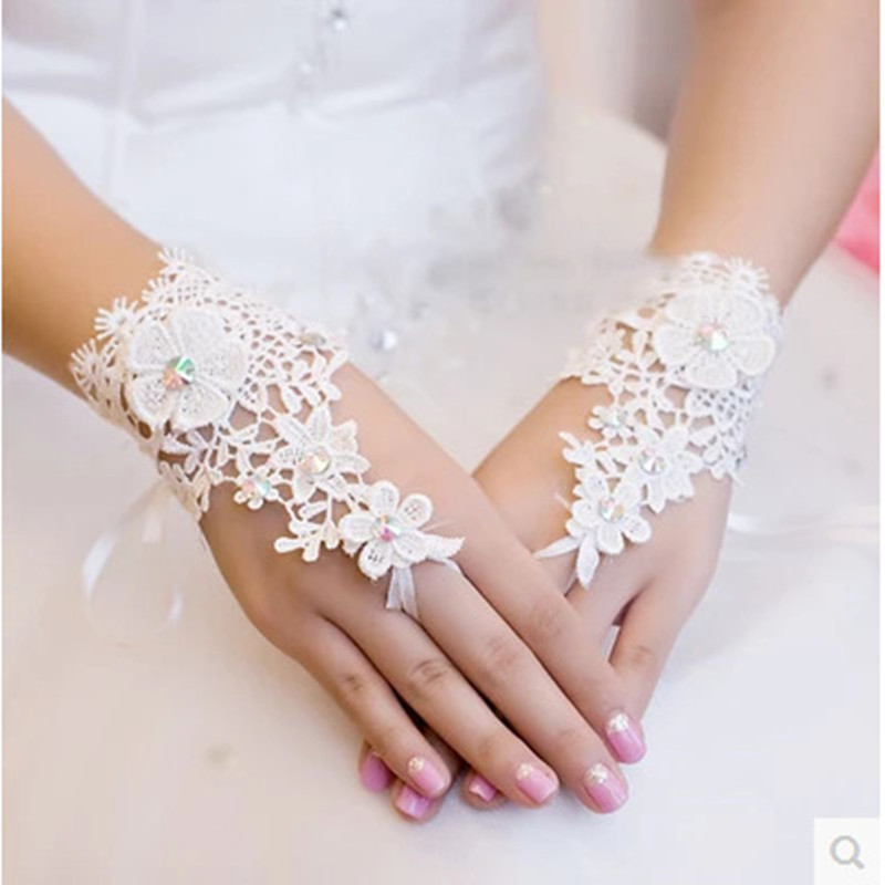 新款新娘結婚手套 韓式蕾絲繡花黏鉆勾指婚紗禮服配件短款手套工廠,批發,進口,代購
