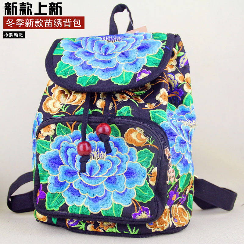 新款民族刺繡包批發 苗繡雙肩包雲南刺繡雙肩繡花背包女背包M163工廠,批發,進口,代購